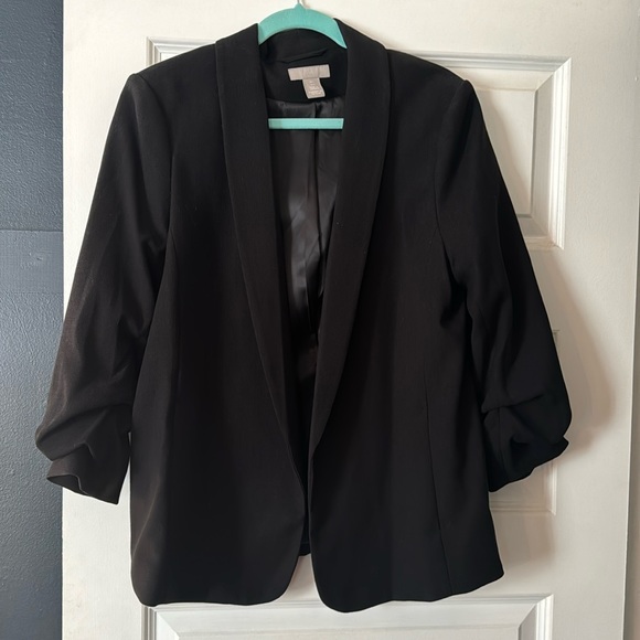 H&M Jackets & Blazers - Black H&M blazer with gathered sleeves